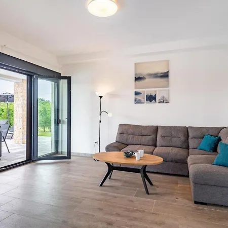 Beautiful In With Sauna Ferienhaus *