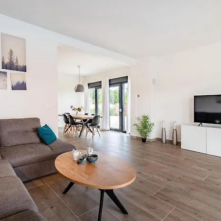 Beautiful In With Sauna Ferienhaus *